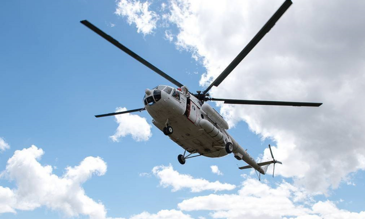 Trực thăng Mi-8 hạ cánh khẩn cấp, 6 người bị thương 